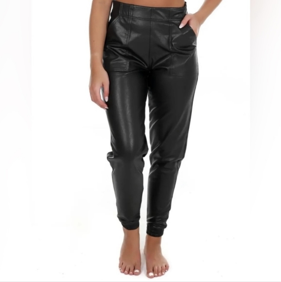 SPANX Pants - NWT Spanx faux leather joggers